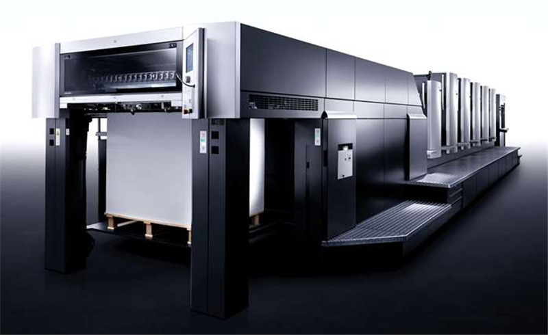 Equipped with three brand new Heidelberg offset presses Speedmaster XL 75, XL 105 and CD 102, our printing process has been fine-tuned with Auto Color Control System and can print (1)
